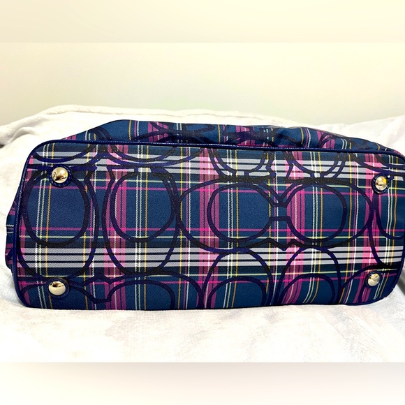 Plaid coach print shoulder bag - Picture 6 of 11